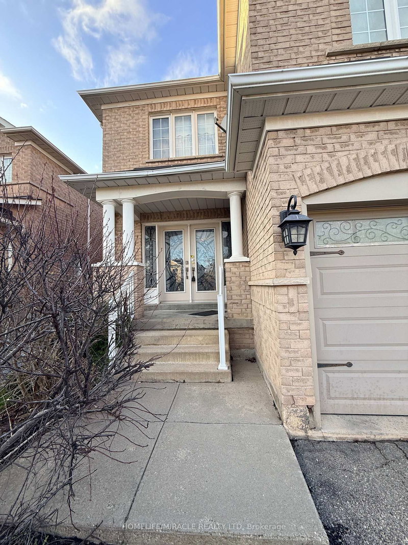 176 Drummond Dr, Vaughan, L6A 3C4 | Image 3