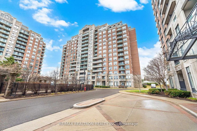 411 - 330 Red Maple Road
