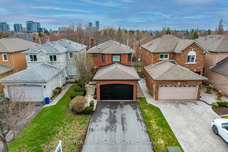 68 Redondo Dr, Vaughan, L4J 7S6 | Image 2