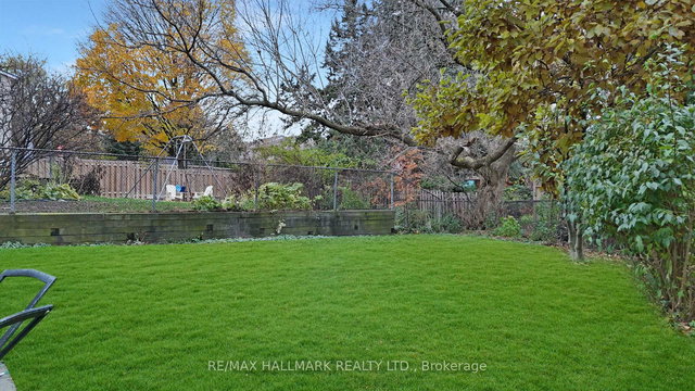 22 Avondale Crescent