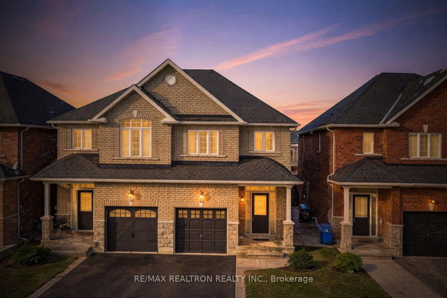 86 Donald Stewart Crescent