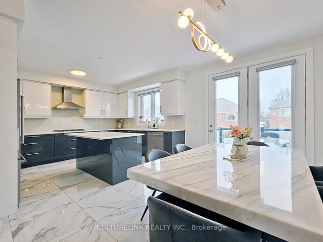 551 New England Court