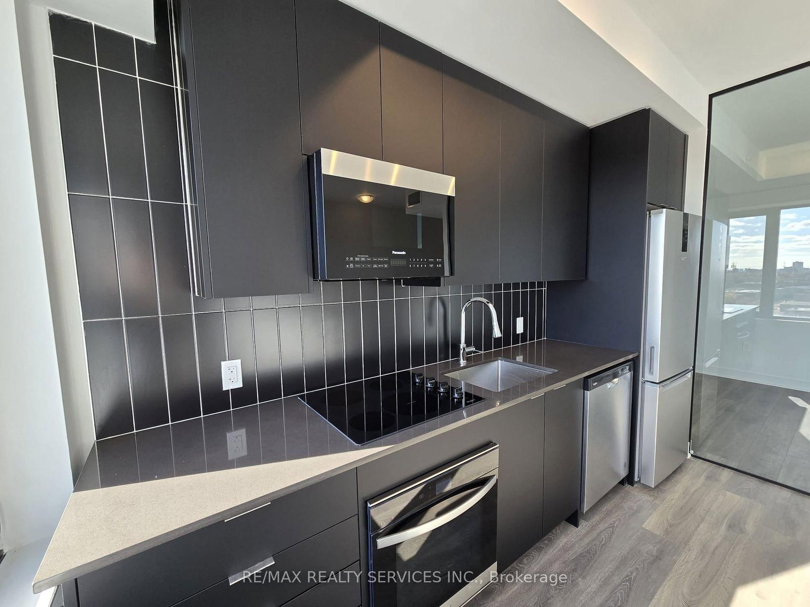 2920 Highway 7, Unit 808 - Photo 3