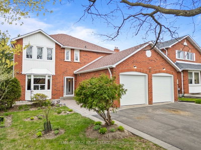 7-bed Detached House · 8 Brooklyn Cres