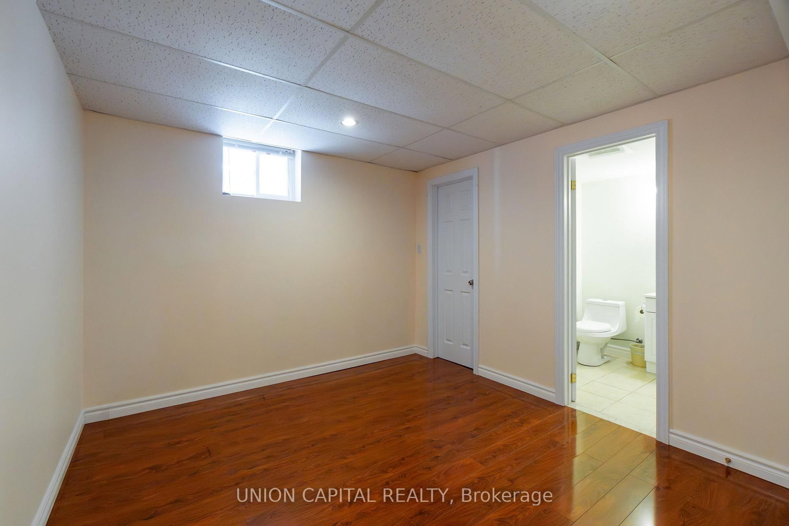 18 Eton Street, Unit Lower - Photo 14