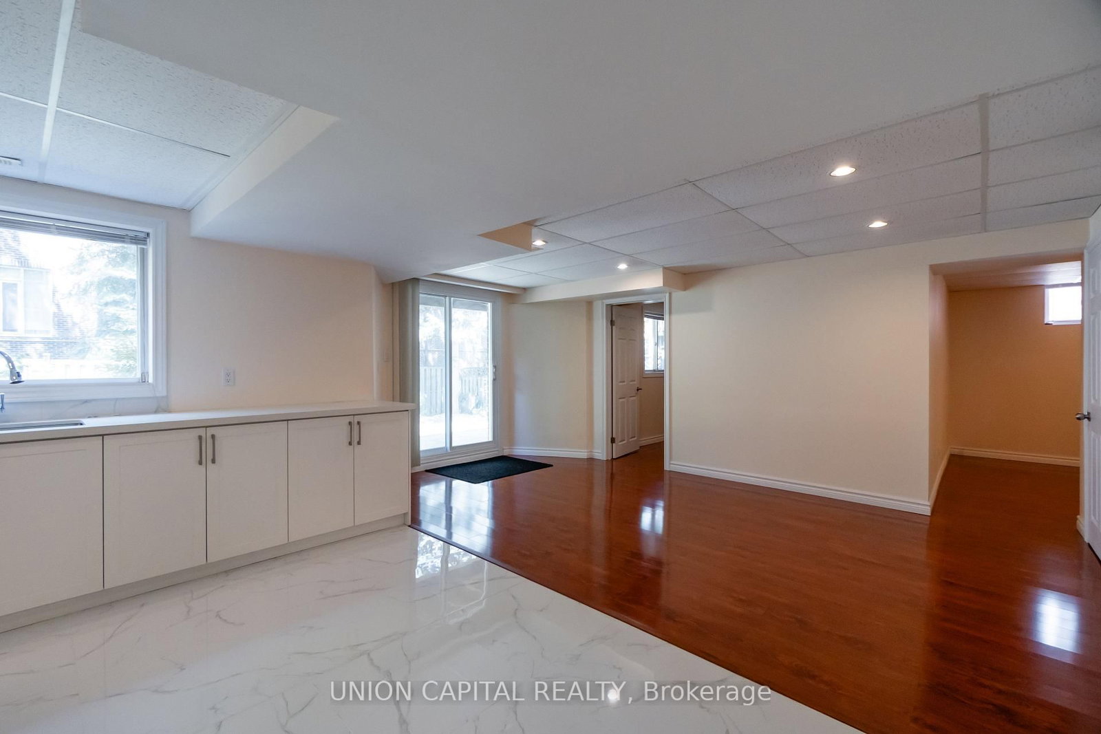 18 Eton Street, Unit Lower - Photo 4