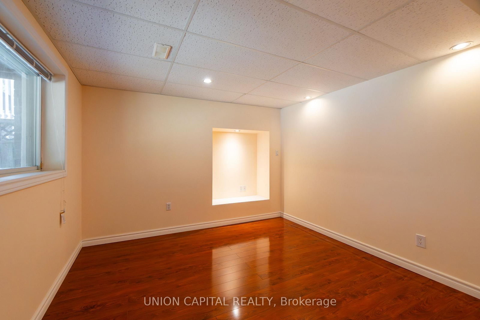 18 Eton Street, Unit Lower - Photo 7