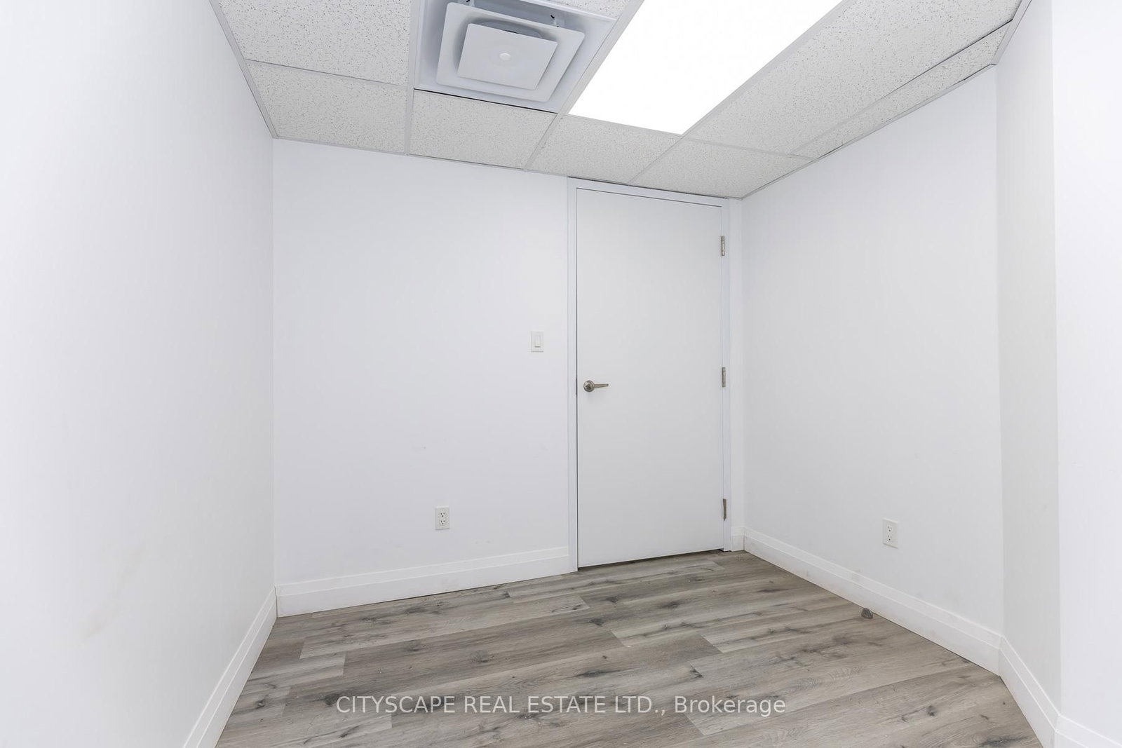 2680 Denison Street, Unit 102 Bsmt - Photo 26