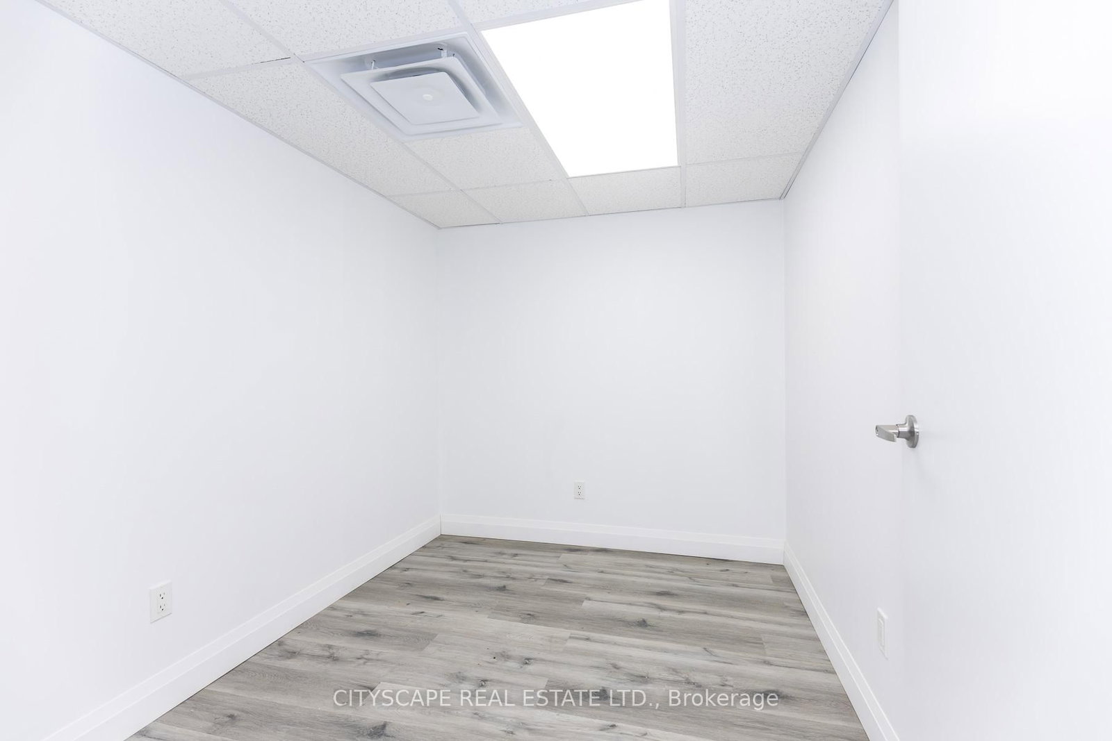 2680 Denison Street, Unit 102 Bsmt - Photo 33