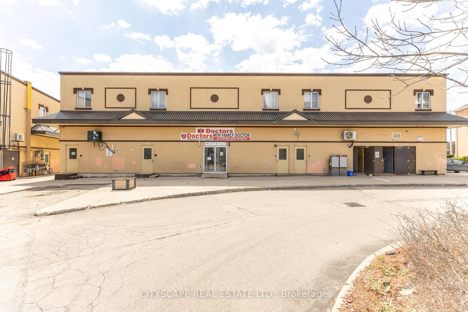 2680 Denison Street, Unit 102 Bsmt - Photo 4