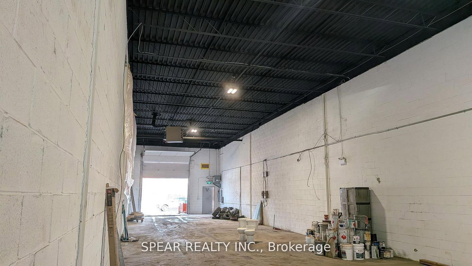 10651 Keele Street, Unit 11 - Photo 2