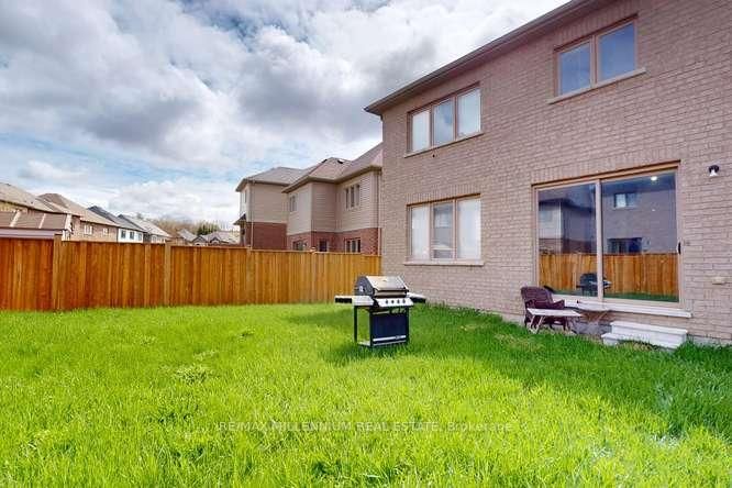 8 Tomporowski Trail • New Tecumseth, ON photo 47