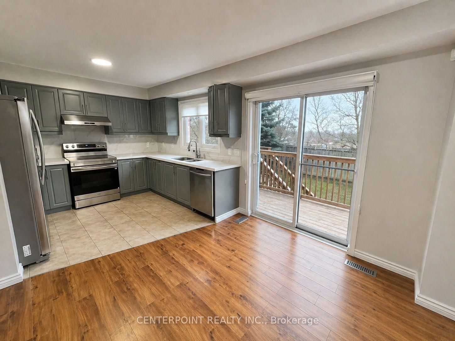 81 Northern Heights Drive, Unit 18A