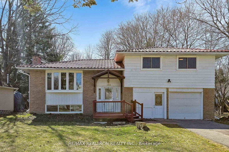 100 River Drive