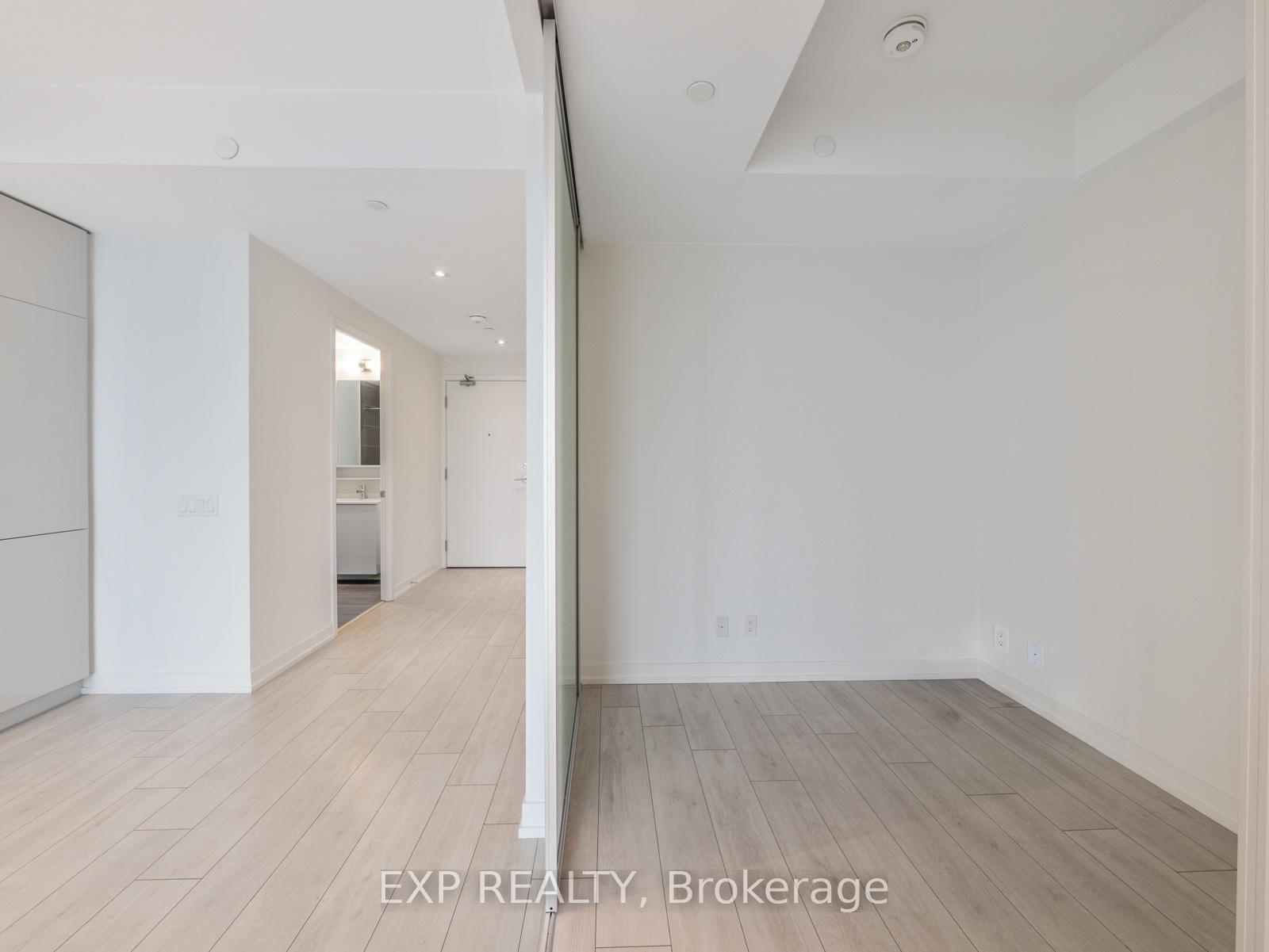 898 Portage Parkway, Unit 3101 - Photo 17
