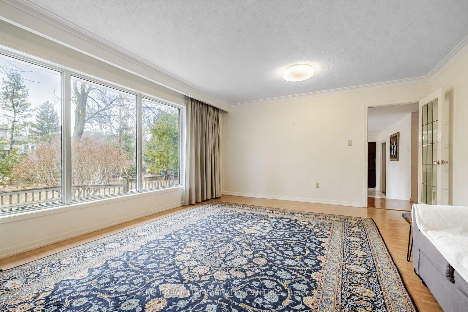 10 Hawthorne Lane • Aurora, ON photo 15