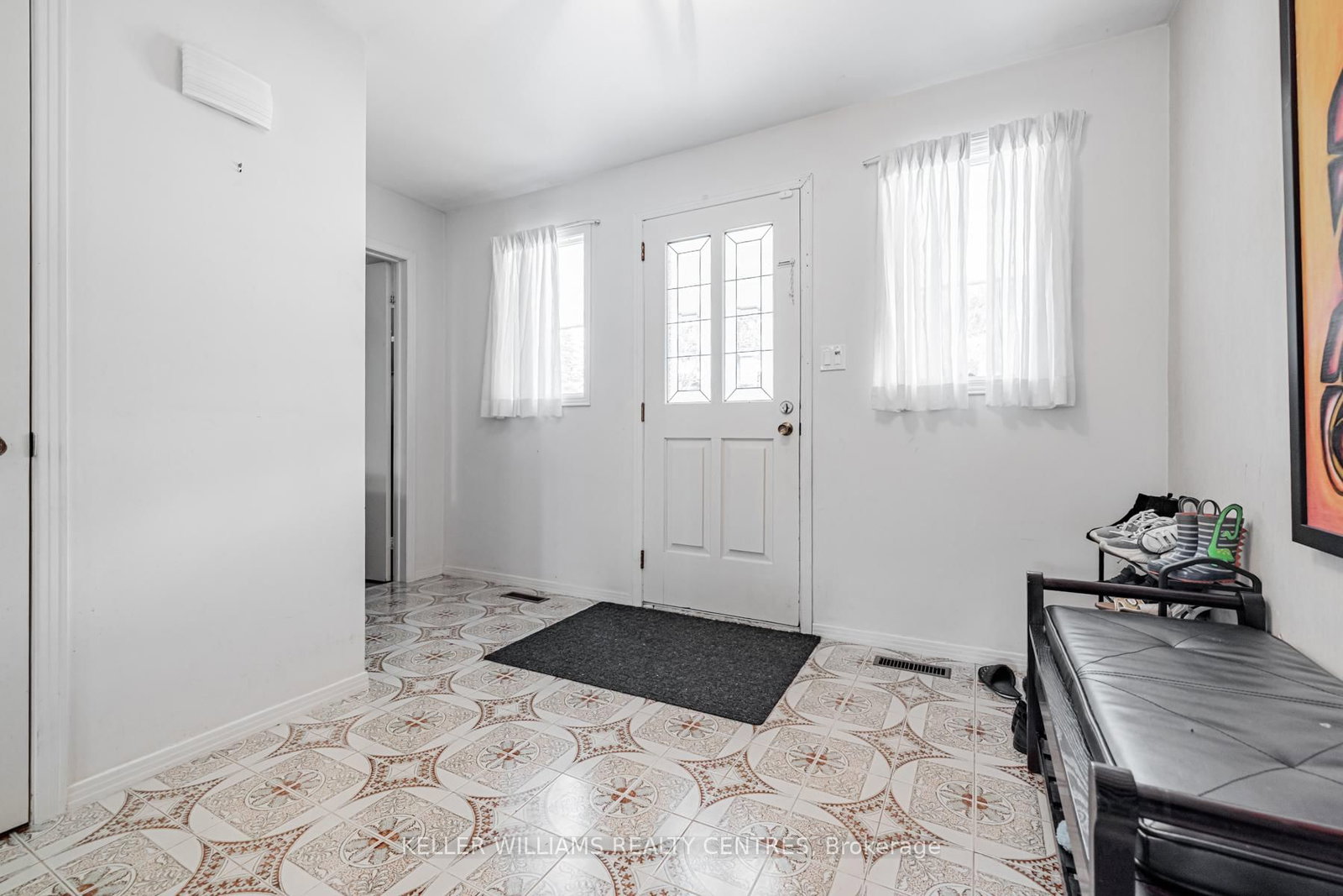 10 Hawthorne Lane • Aurora, ON photo 9