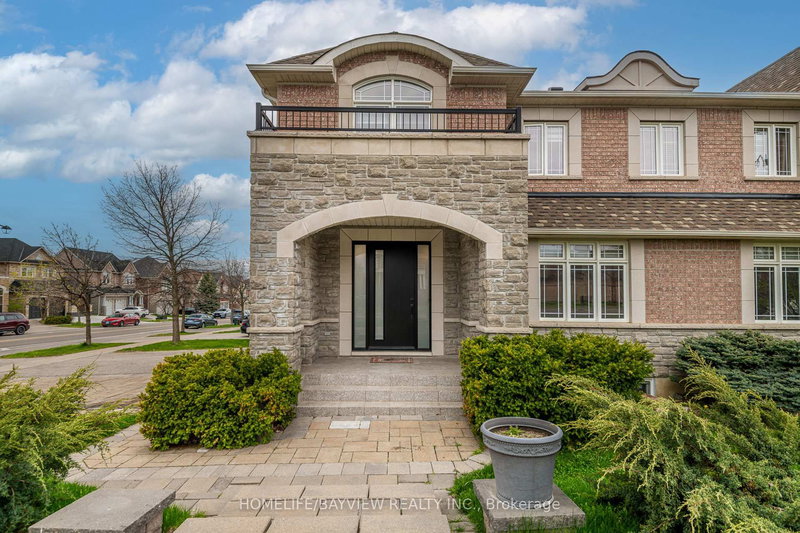 120 Valley Vista Dr, Vaughan, L6A 0Z3 | Image 2