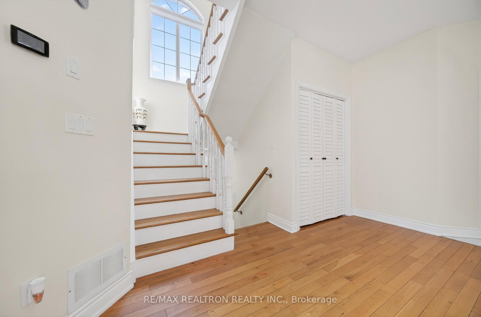 22 Copperstone Crescent - Photo 18