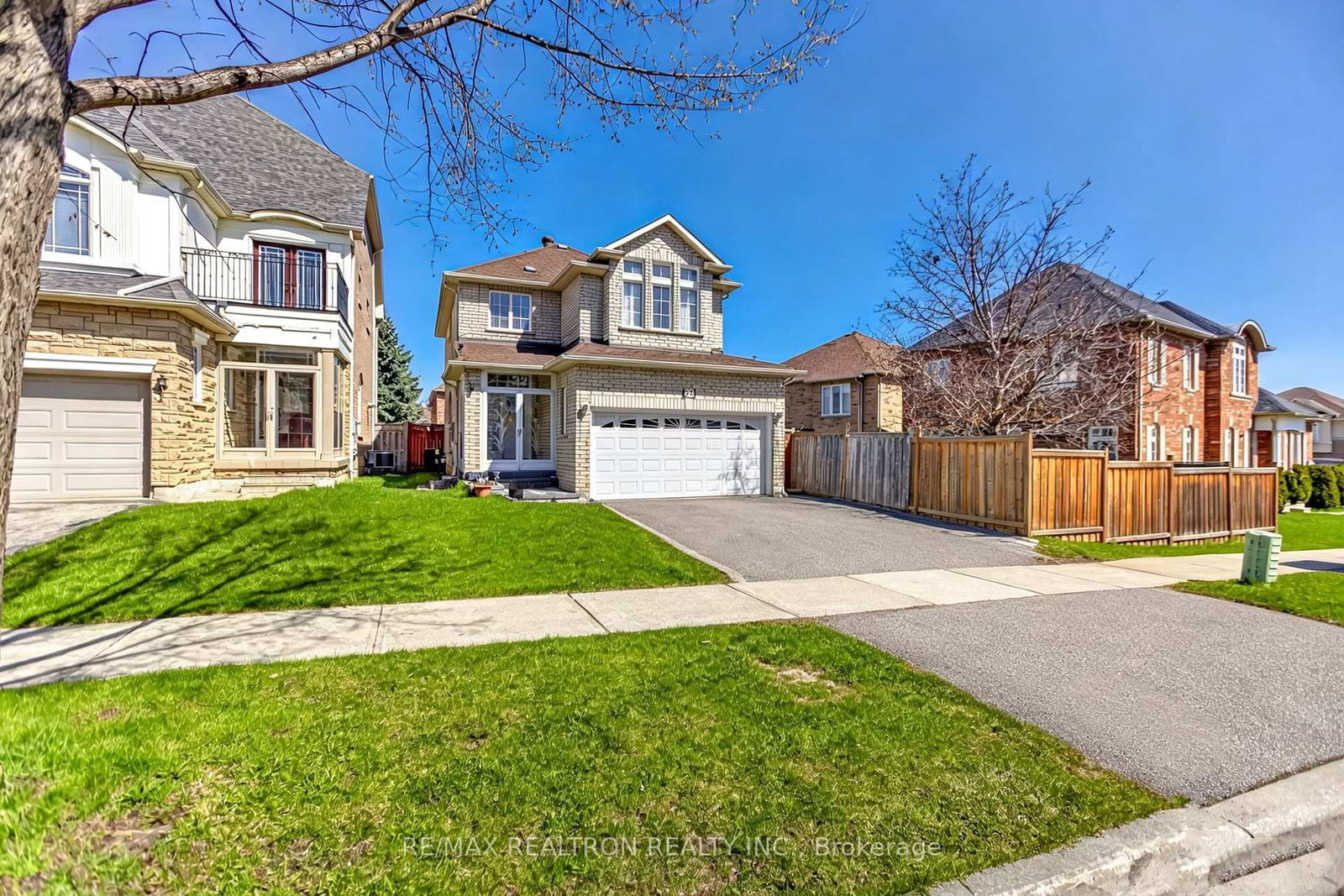 22 Copperstone Crescent - Photo 3