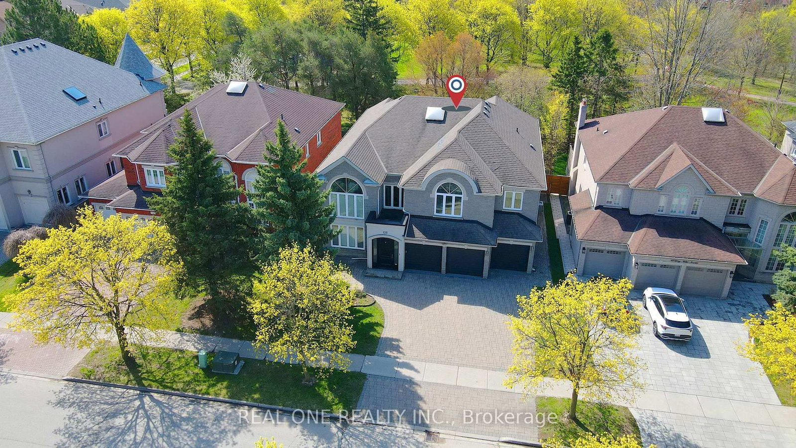Detached House for sale at 125 Grey Alder Avenue, Richmond Hill, Ontario, L4B 3P9 - Langstaff - MLS: N13094590