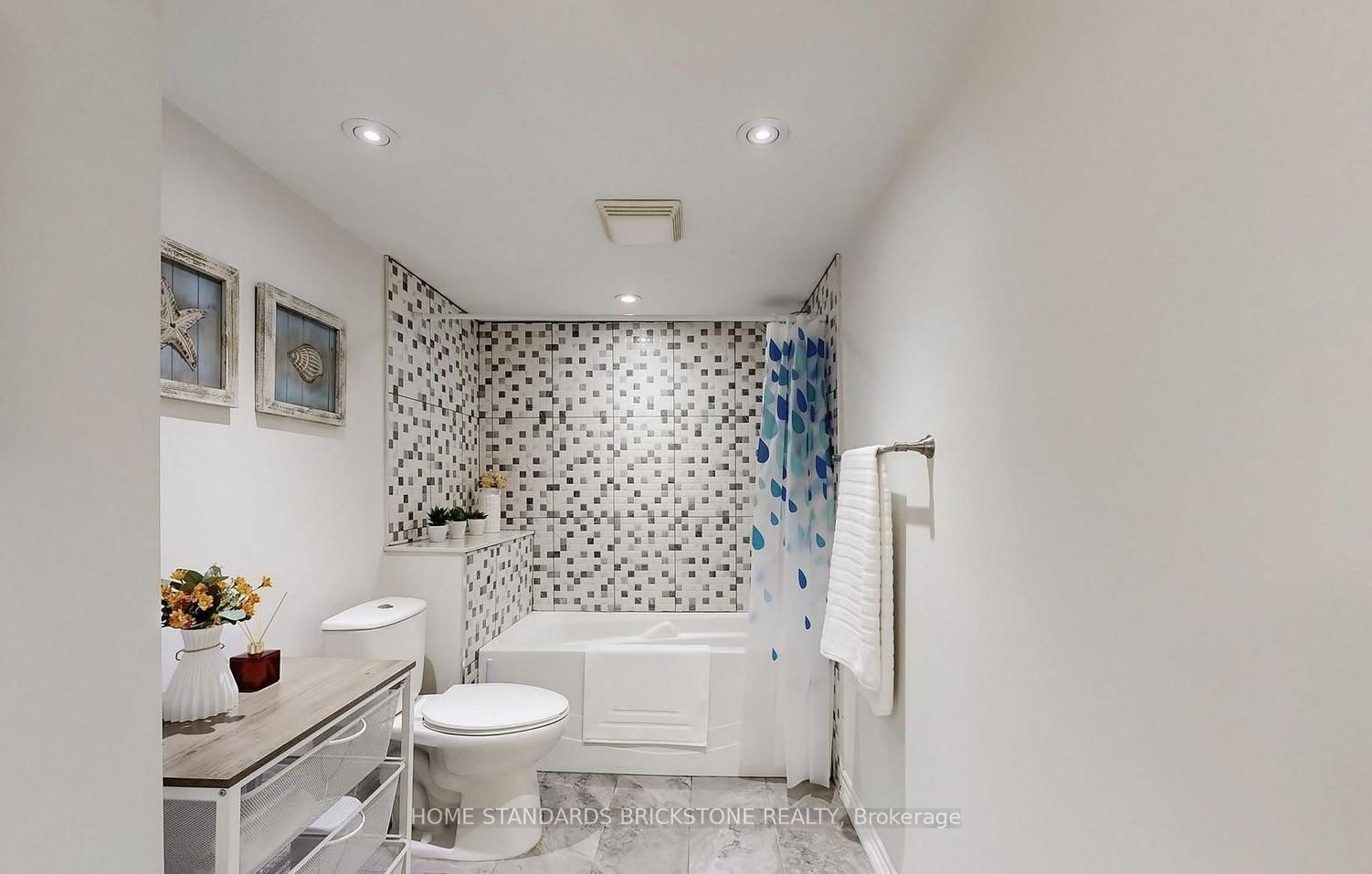 1011 Janette Street - Photo 19