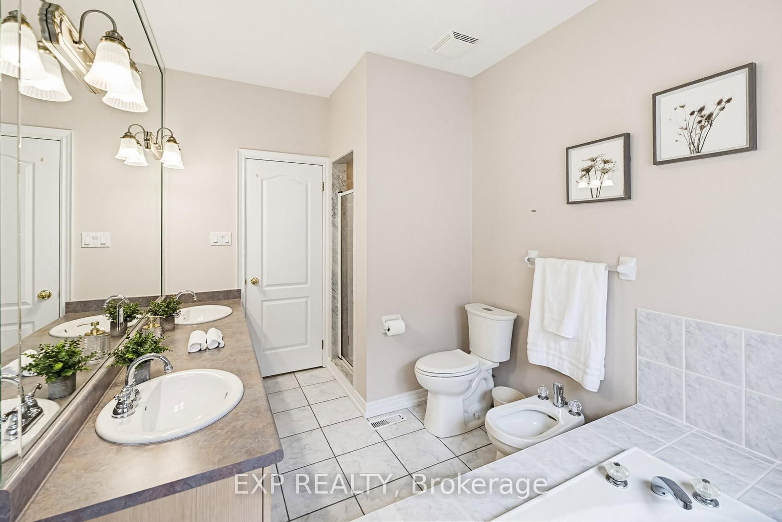 126 Carmela Avenue • Richmond Hill, ON photo 29