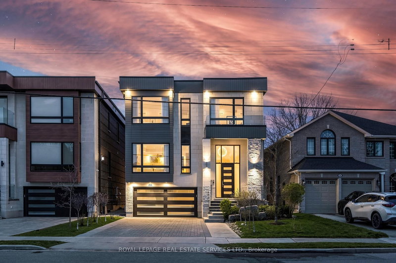 203 Crestwood Rd, Vaughan, L4J 1A8 | Image 3