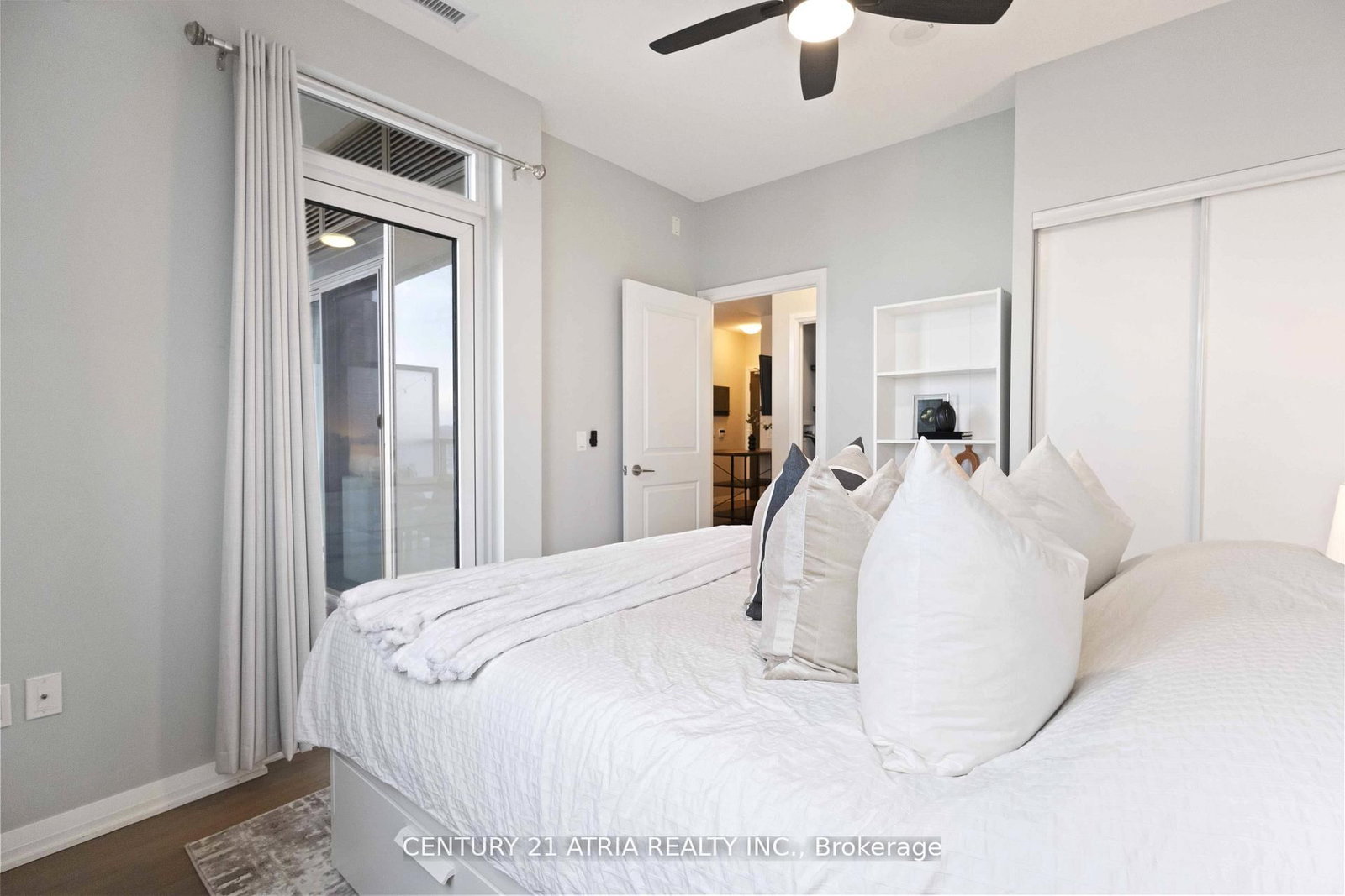 9560 Markham Road, Unit 705 - Photo 14