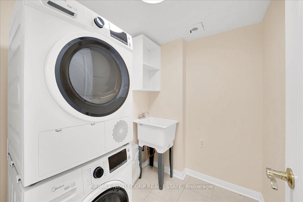 2502 Rutherford Road • #111 • Vaughan, ON photo 30