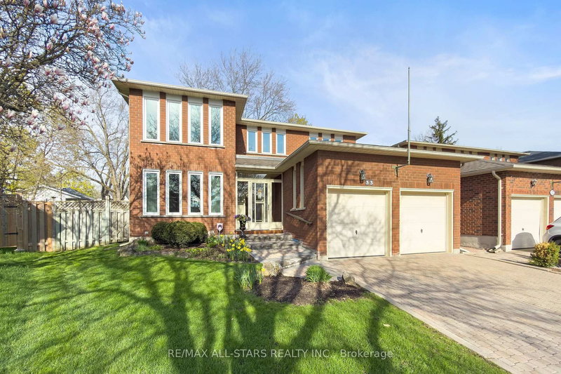 home for sale on 33 Carpenter Court