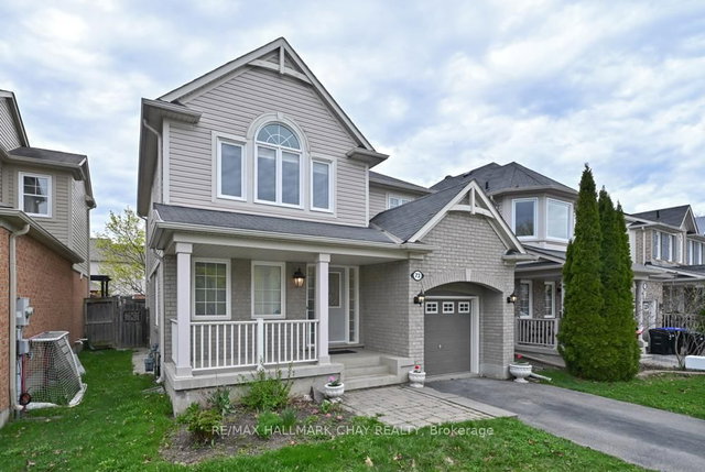 73 Kidd Crescent