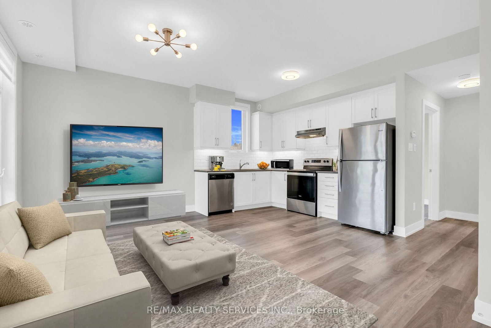 1 Bond Crescent, Unit 5 - Photo 13