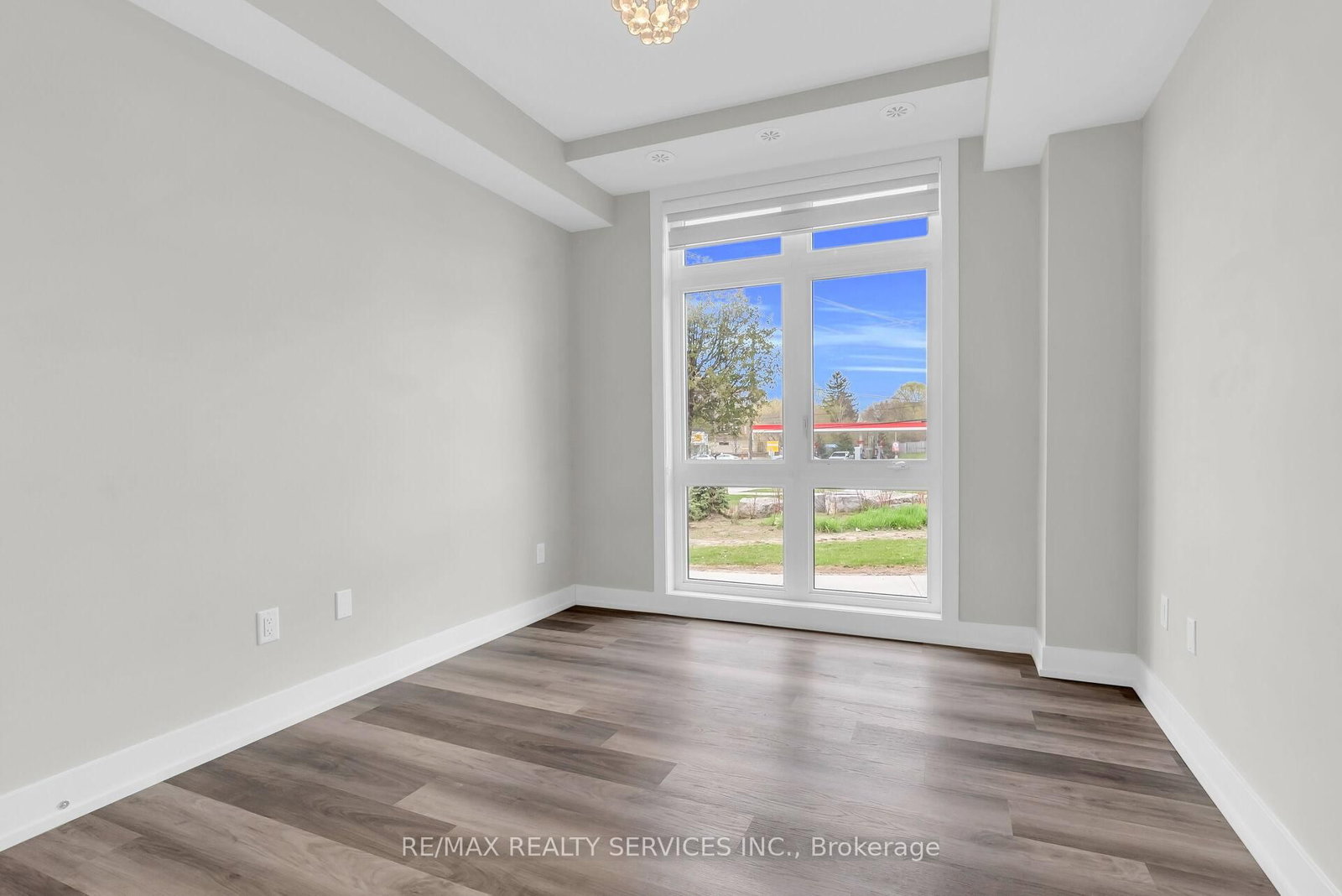 1 Bond Crescent, Unit 5 - Photo 28