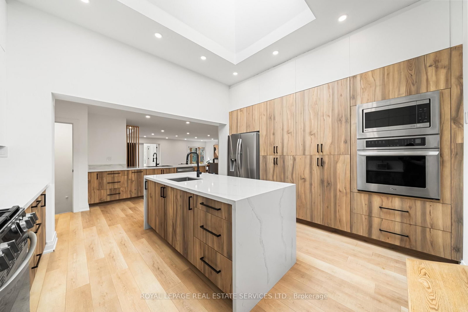 296 Lennox Avenue • Richmond Hill, ON photo 11