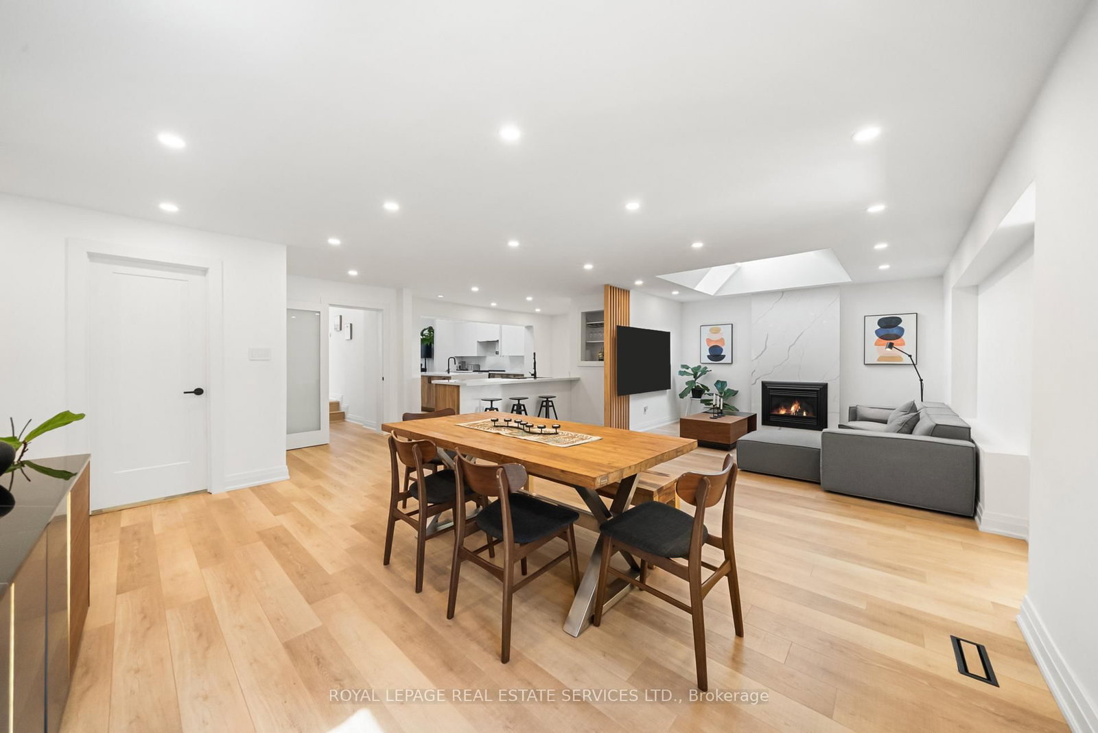296 Lennox Avenue • Richmond Hill, ON photo 15