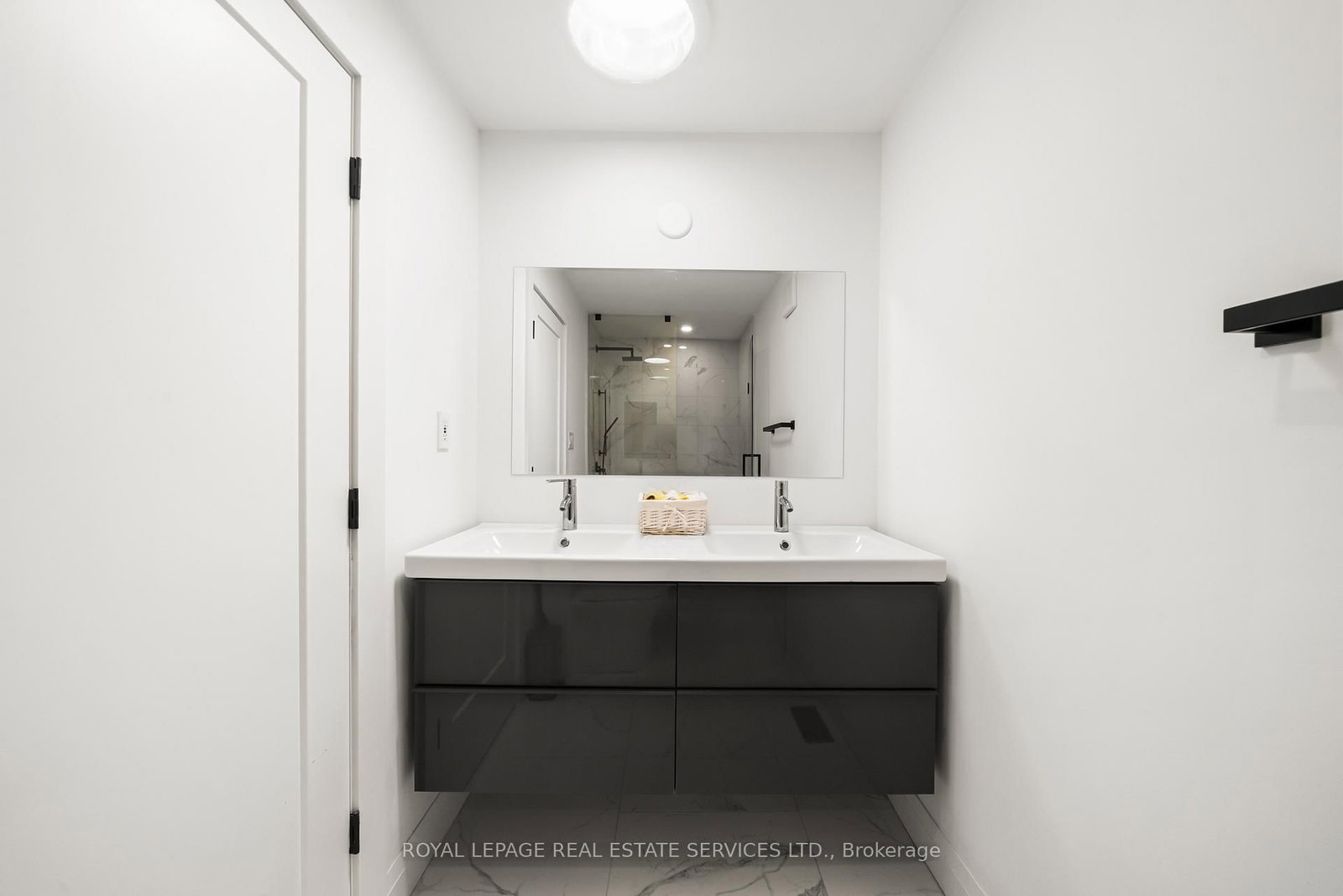 296 Lennox Avenue • Richmond Hill, ON photo 24