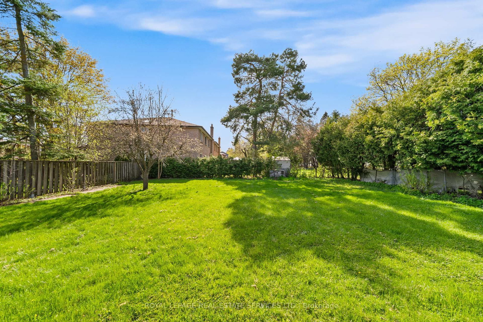 296 Lennox Avenue • Richmond Hill, ON photo 46