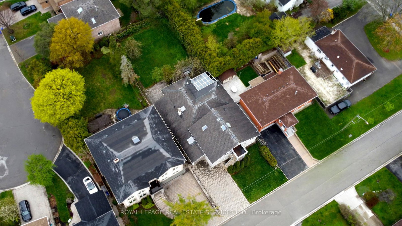 296 Lennox Avenue • Richmond Hill, ON photo 50