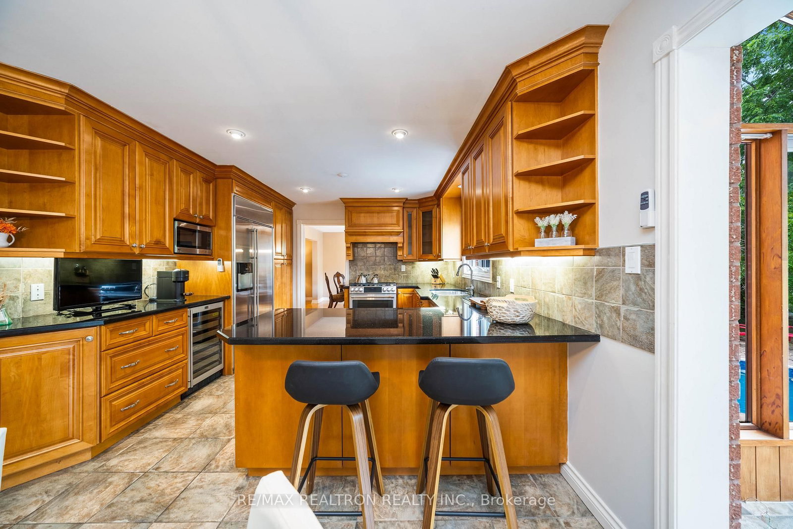 194 Glenada Court - Photo 19