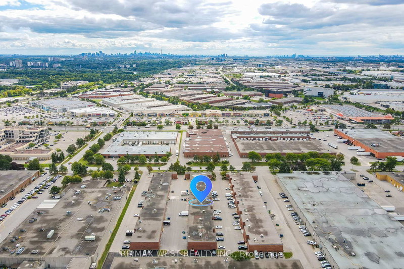 8 - 116 Viceroy Rd, Vaughan, L4K 2M1 | Image 3