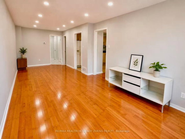 Main 17 Ivan Daniels Drive
