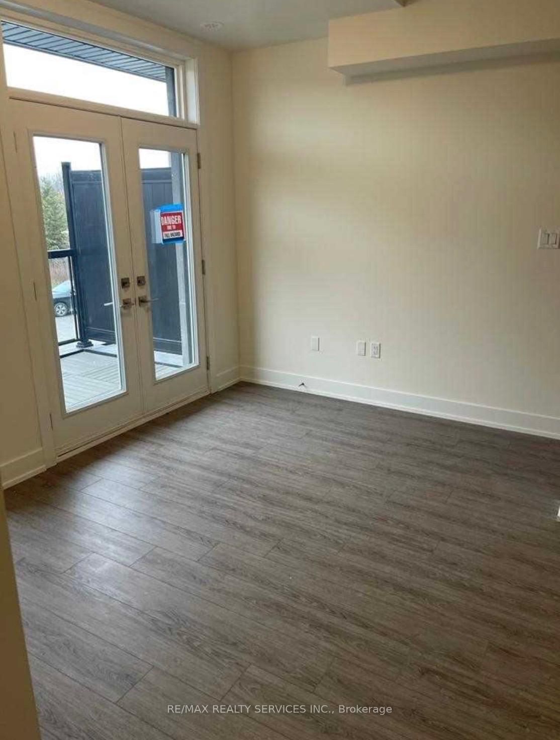 9 Phelps (upper) Lane, Unit 12 - Photo 5