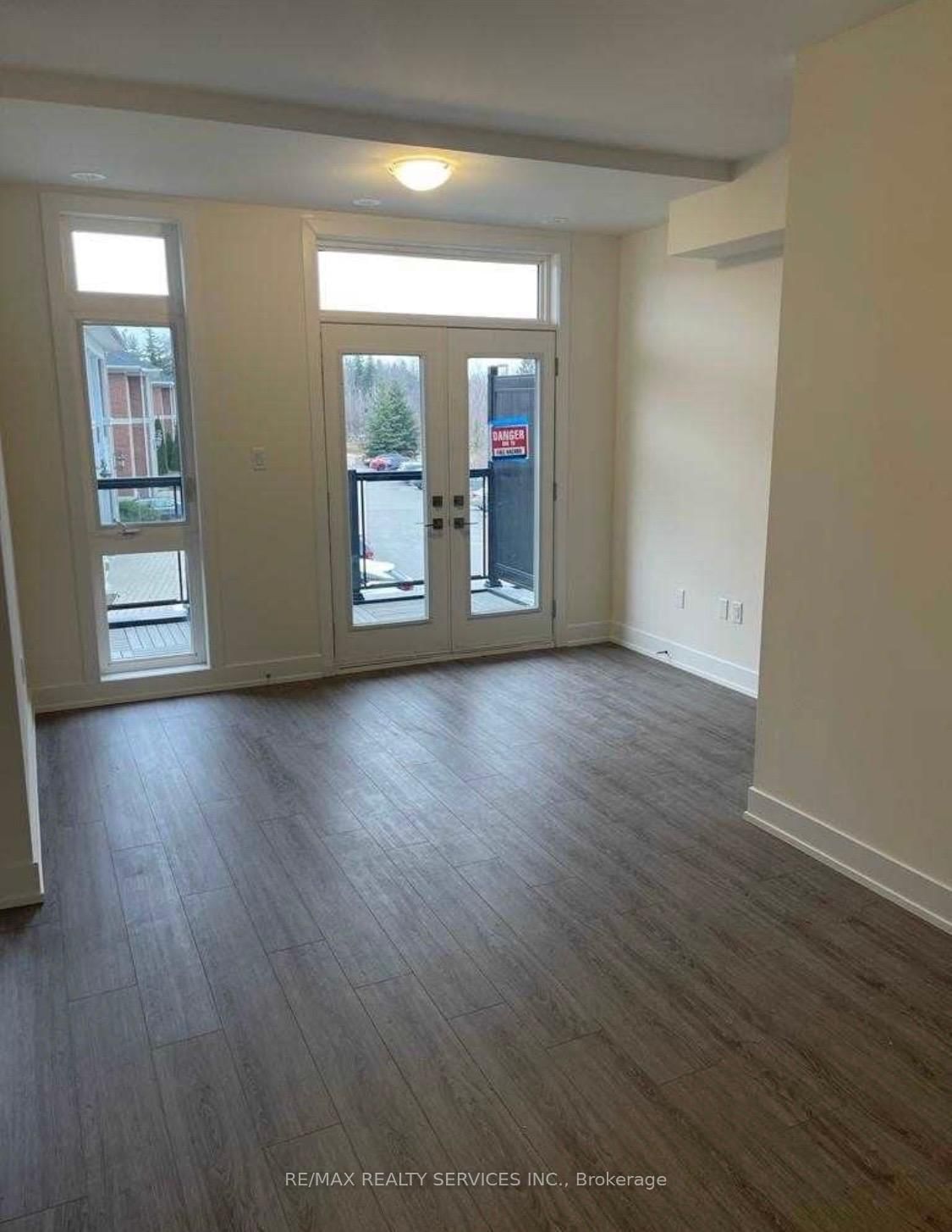 9 Phelps (upper) Lane, Unit 12 - Photo 6