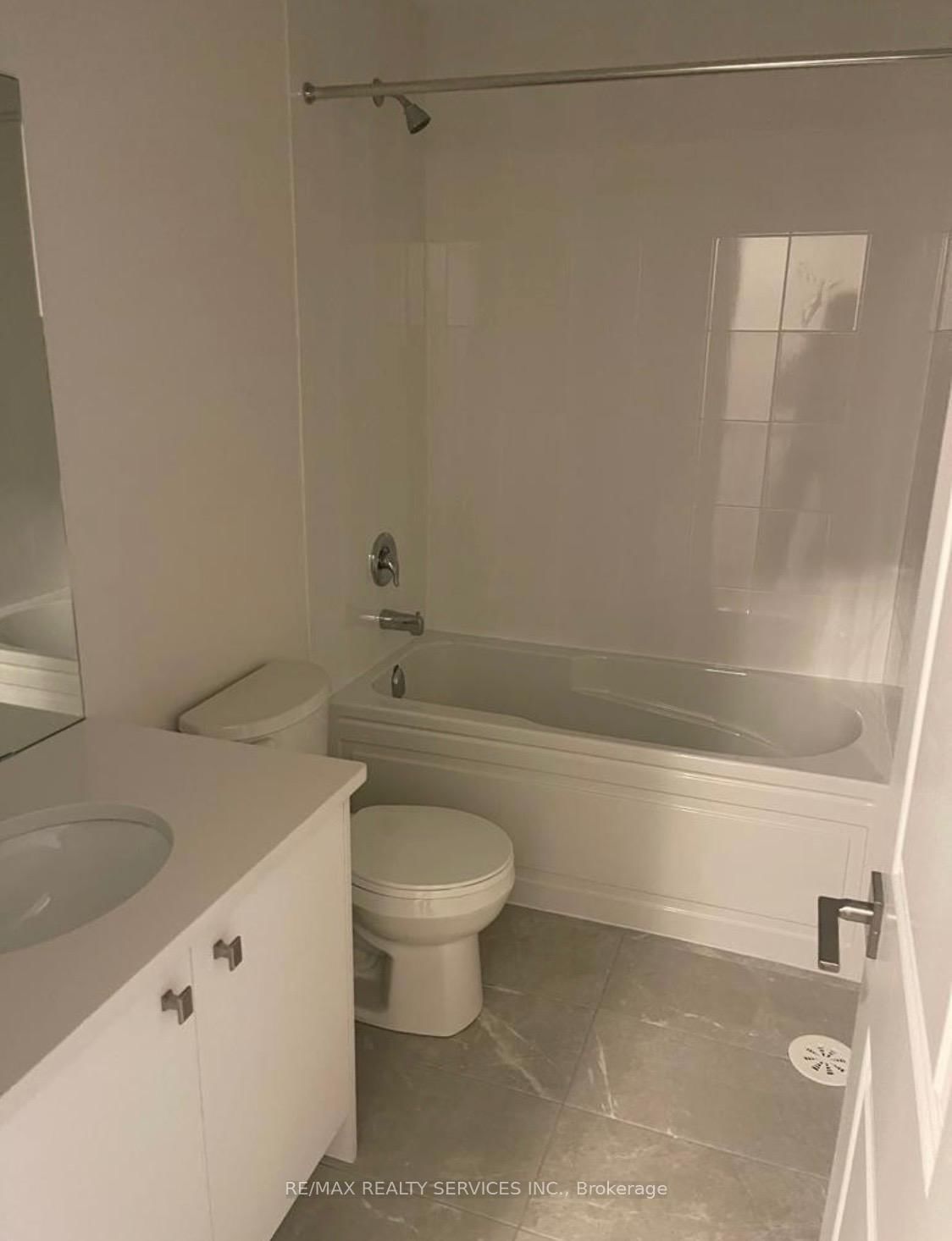 9 Phelps (upper) Lane, Unit 12 - Photo 9