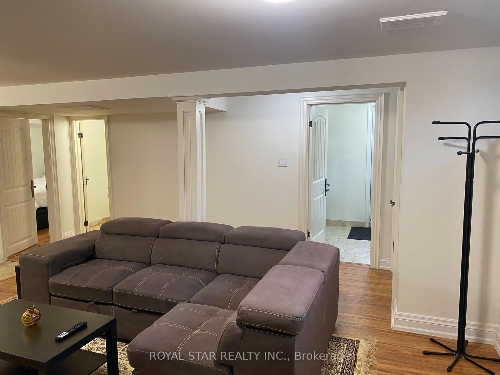 48 Sunnywood Crescent, Unit Bsmt - Photo 5
