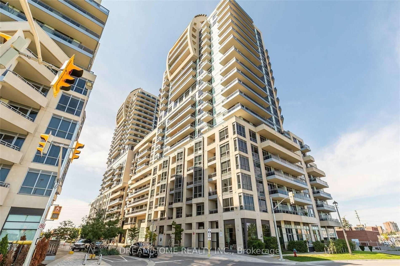 9201 Yonge Street, Unit 2204