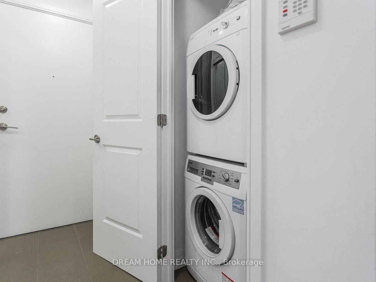 9201 Yonge Street, Unit 2204 - Photo 15