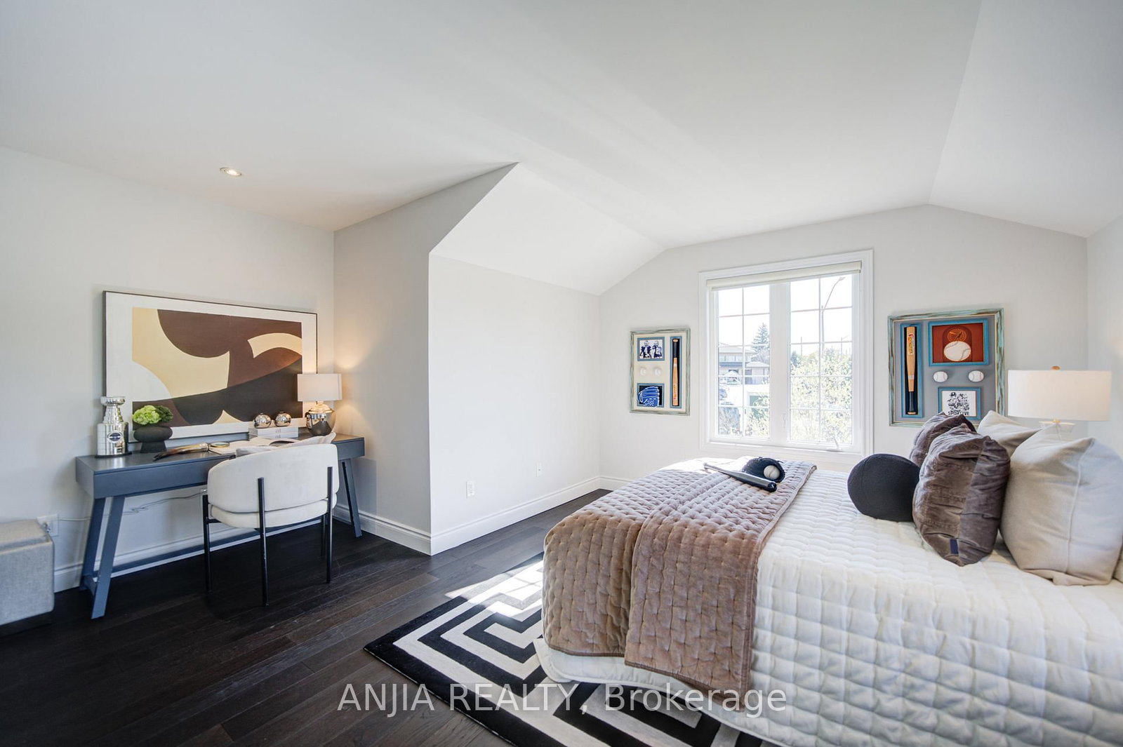 2 Yorkton Boulevard - Photo 45