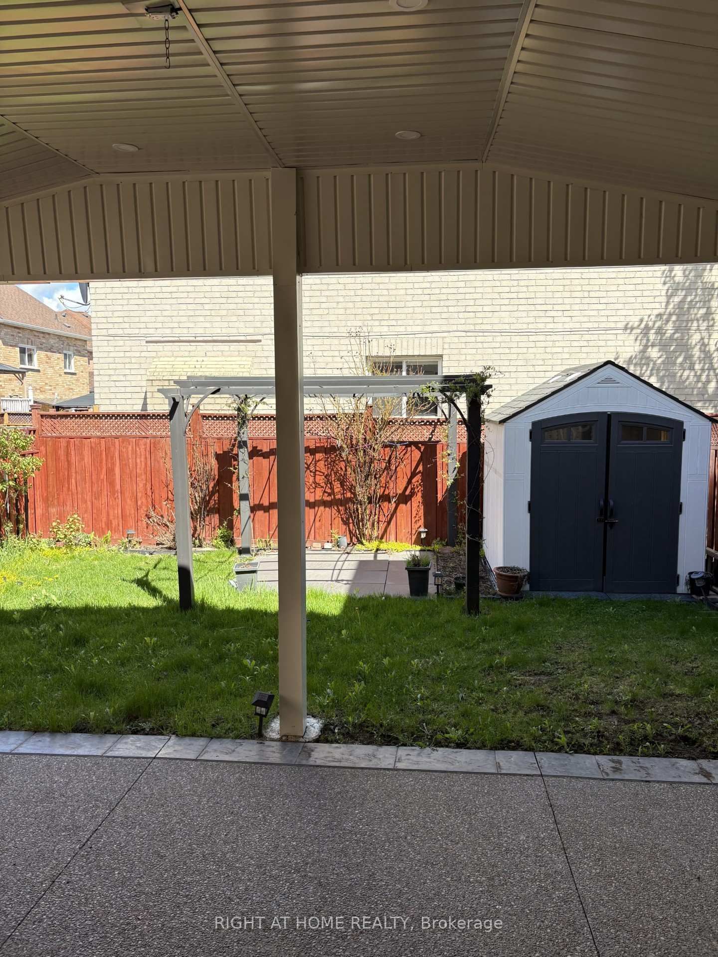 48 Grand Valley Boulevard • Vaughan, ON photo 12